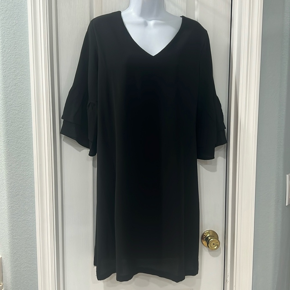 Womens Little Black Dress 3/4 sleeves Size Medium